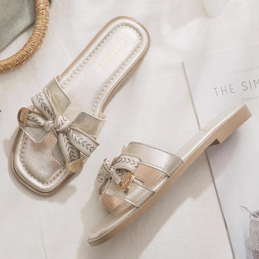 Fairy Style with Skirt French Beautiful Flat-bottomed Small Cool Slippers Female 2025 New Summer Wear Flat-bottomed Cool Slippers