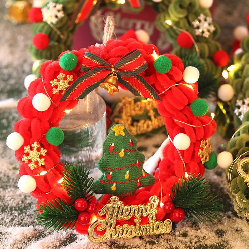 Kids' DIY Christmas Wreath Kit