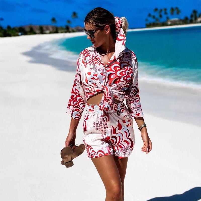 

Модный стиль Сексуальный принт Рубашка Шорты Комплект из двух предметов Женский Летний Отпуск Свободный Прилегающий к талии Пляжный костюм Red S