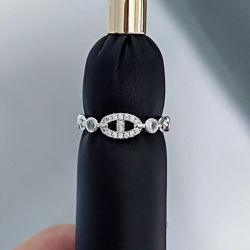 Fashion Light Luxury Pig Nose Full Of Diamonds Zircon Super Flash Opening Ring Female Niche High-End Feeling Stacked Index Finger Ring