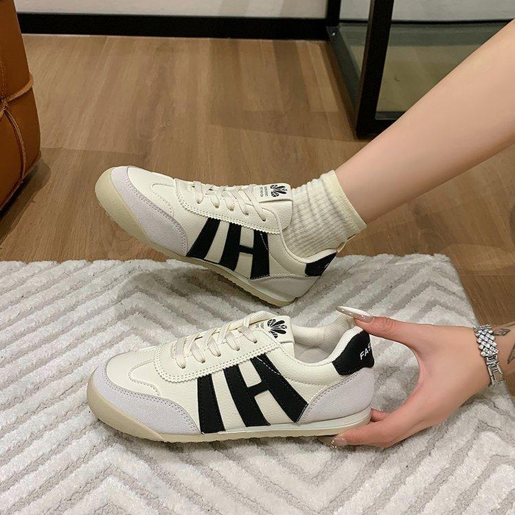 Retro sports shoes autumn new versatile color matching light mouth fashion low-top casual women