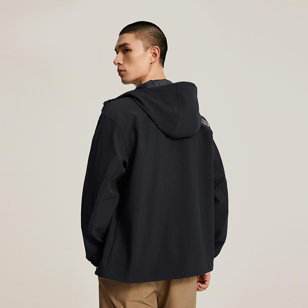 Li Ning Wow Wade Series Water-Resistant Comfortable Casual Hooded Zipper Letter Print Fleece Windbreaker Men Outerwear Black AFDU225-1