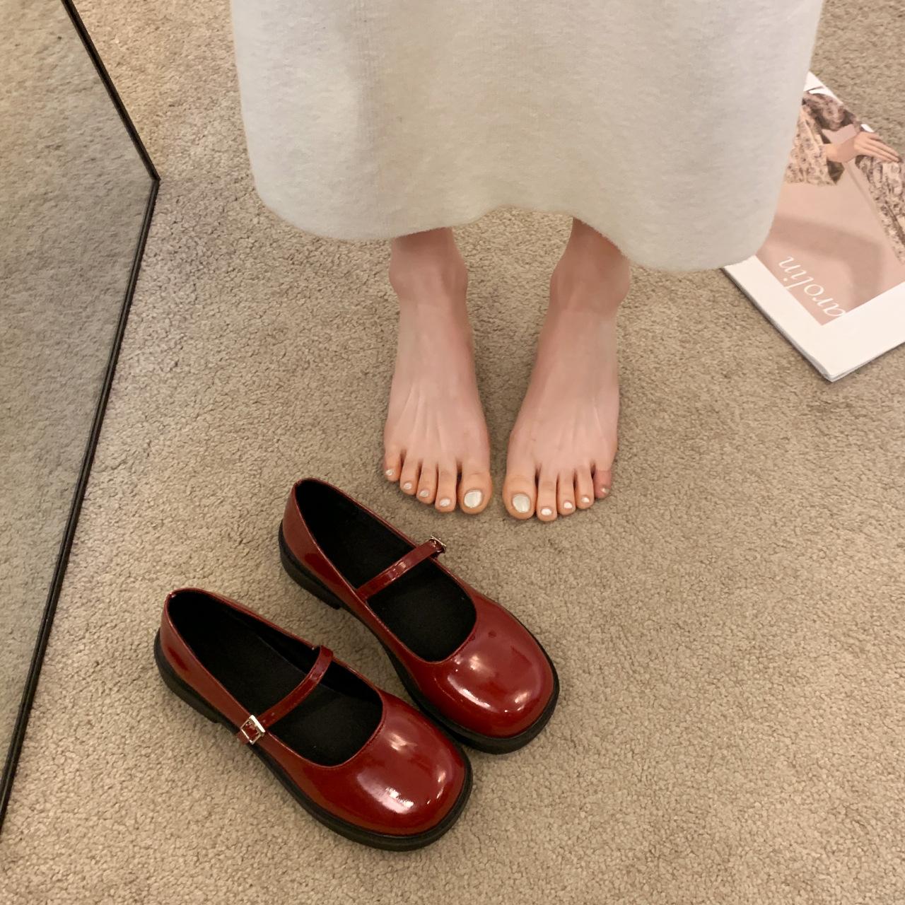 

Fashion New Mary Jane Women s Shoes French shallow mouth low heel shoe Fashion elegant leather pumps Ladies Casual comfortable shoes 35 бордовый
