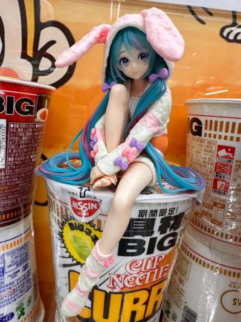 14CM Anime HATSUNE MIKU Figure Noodle Stopper Figure Rabbit Ear Pajamas Model Toy Doll Aciton Figure Collection Gift PVC