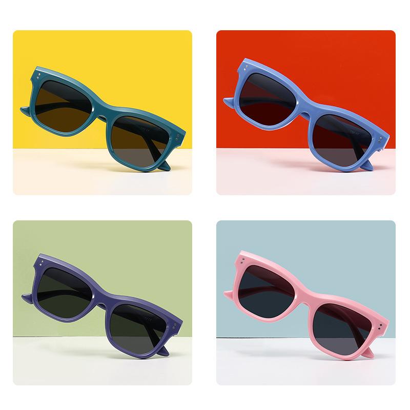New Trendy Cartoon UV Anti Silicon Sunglasses 23037 Fashionable And Stylish For Women Men