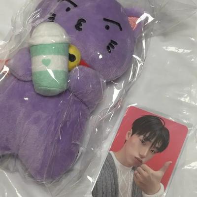 ATEEZ (Unopened/New Product) Mountain Spitcup Sleeve Keyring Doll