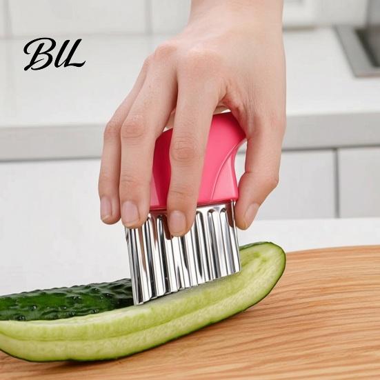 Effortless Food Prep Gadget Stainless Steel Potato Cutter, Wavy Blade French Fry Slicer, Manual Kitchen for Vegetables Energy Saving Chopper
