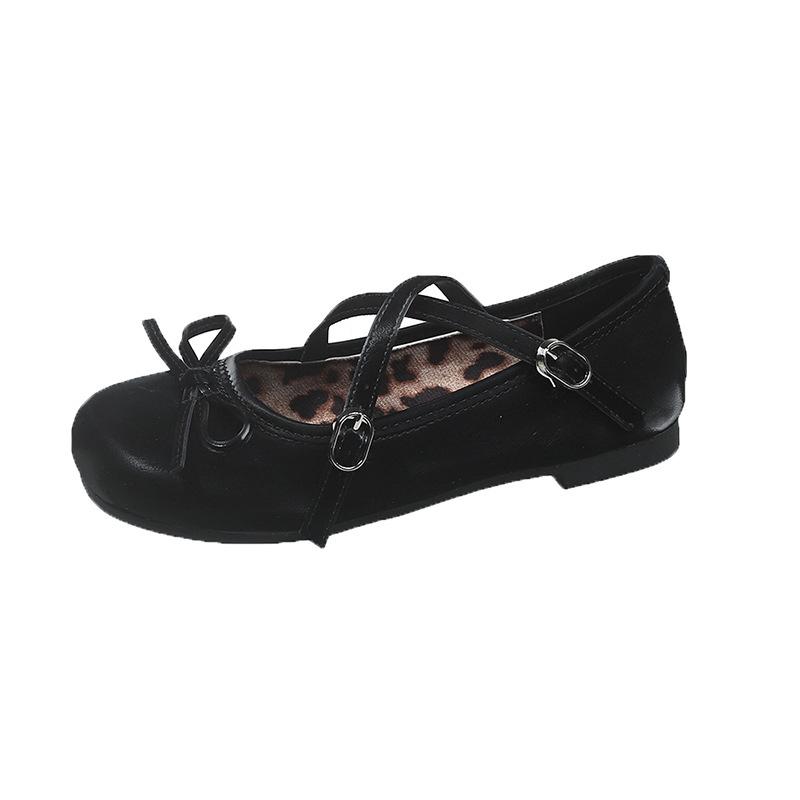 Weiße Retro Französische Ballerinas mit flacher Sohle Damen 2025 neuer Frühling flacher Ausschnitt vielseitiger Rock Mary Jane Schuhe
