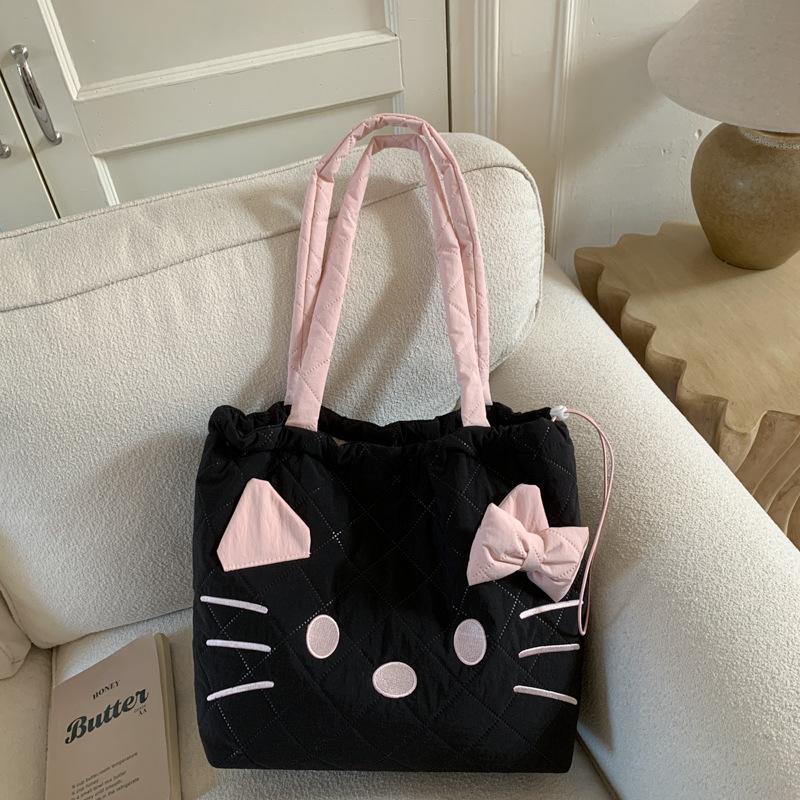 

Large-capacity cotton clothes, solid color shoulder bag, rhombus casual commuting shoulder underarm bag, versatile travel handbag. чёрный