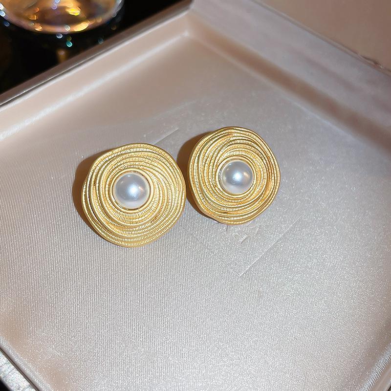 Silver Needle Vintage Pearl and Rhinestone Flower Earrings - French High-End Niche Court Style