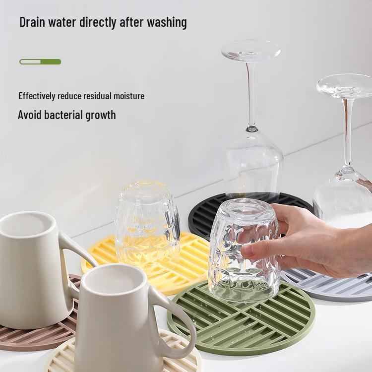 Non-Slip Silicone Heat-Resistant Table Mat & Pot Holder