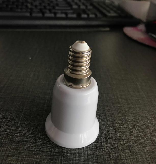 

E14 To E27 Adapter Conversion Socket Plastic Fireproof Converter High Quality Material Socket Bulb Adapter Lamp Holder