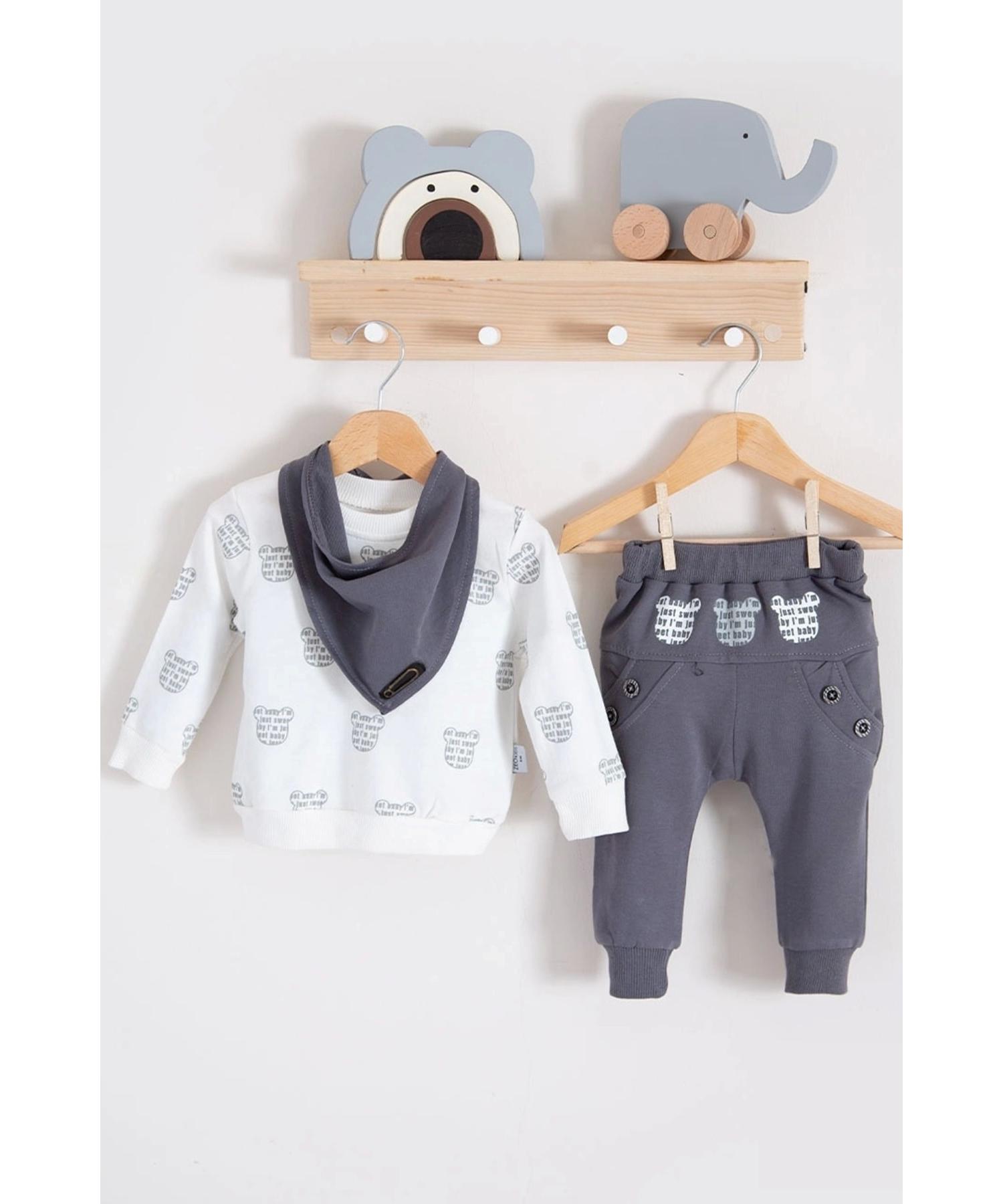 

Комплект из 3 предметов для мальчика с рисунком и шарфом