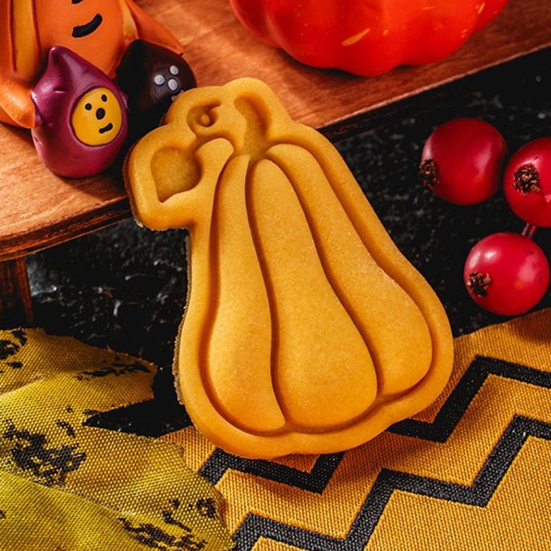 Pack of 8 Halloween Biscuit Molds Cookie Molds Cats Shape Biscuit Cutter Cookie Tool Present for Baking Enthusiasts