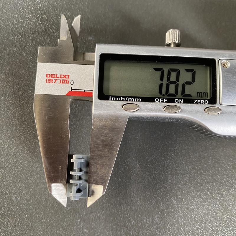 3938 Small Particles Puzzle Splicing Building Block Spare Parts Suitable For Building Block Spare Parts 1X2 Hinge Top Plate