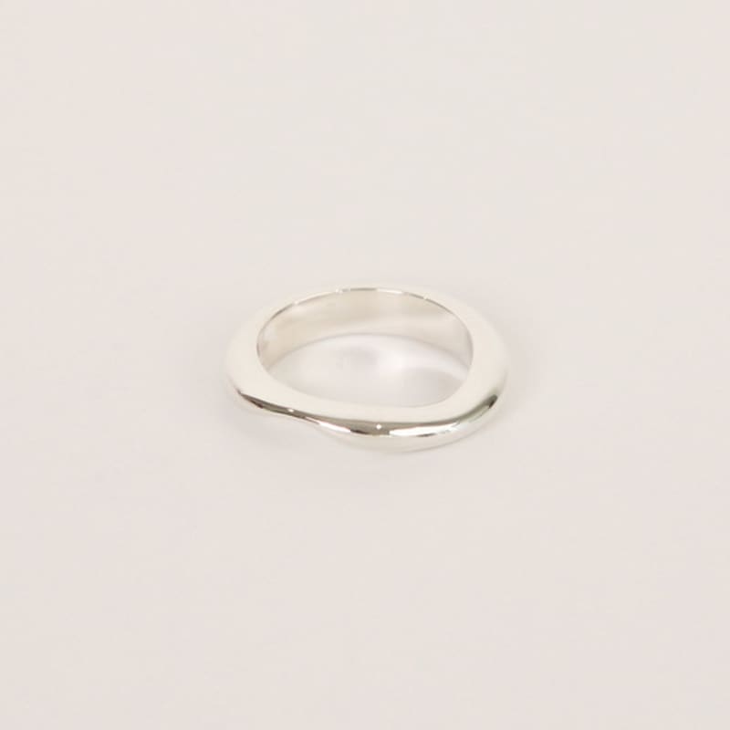 HUOBUNDLE a Murmuring Stream Ring