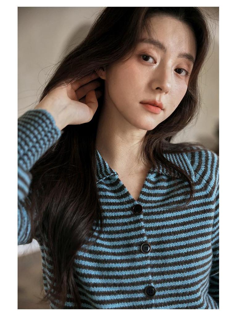Korean Style Striped Long Sleeve Knitted Cardigan - Petite Unique Exquisite Autumn 2025 Collection