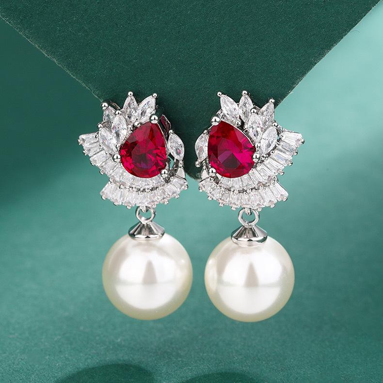 Jewelry high-end earrings inlaid with zircon pearl stud earrings imitation natural pearl earrings silver needles