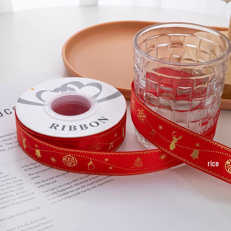 New Christmas Flower Packaging: Ribbon Bouquet with Hot Stamped, Colored Webbing for Floral Art