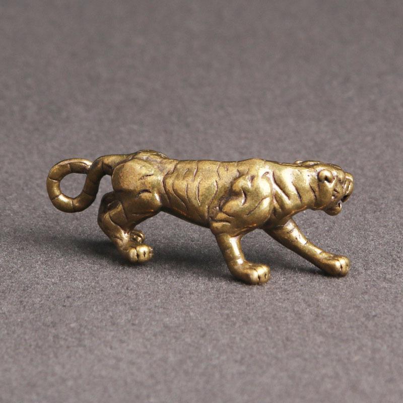Brass Ferocious Tiger Metal Figurine Chinese Zodiac Retro Ornaments Exquisite Room Decoration Home Accessories Gift