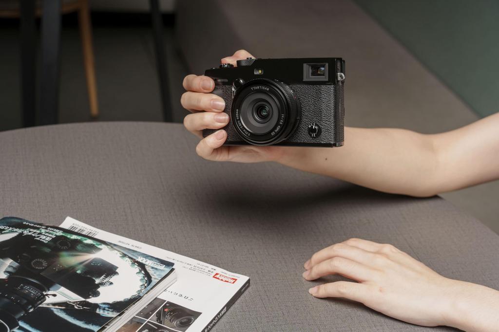 TTArtisan AF 14mm Prime Lens Fujifilm X Lens Autofocus Lens Lightweight Fuji X Interchangeable Lens Mirrorless Camera Compatible and Commemorative