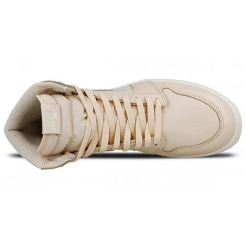 Jordan 1 Retro High OG Guava Ice Jordan 555088-801