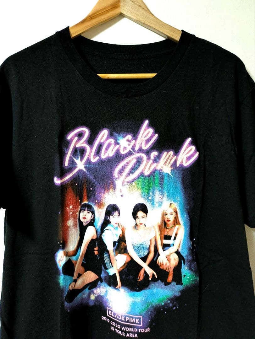 

[USED] BLACKPINK World Tour T-shirt, size L, black