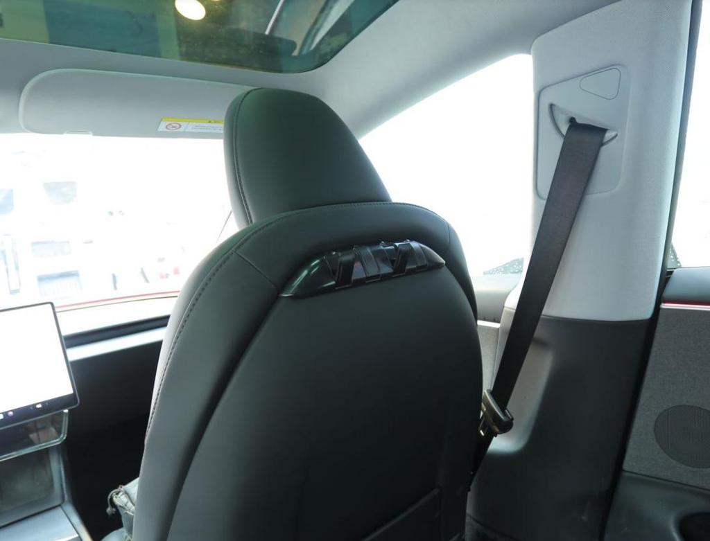 Concealed Hook Bracket for Rear Seat Backrest in Updated Tesla Model 3Y