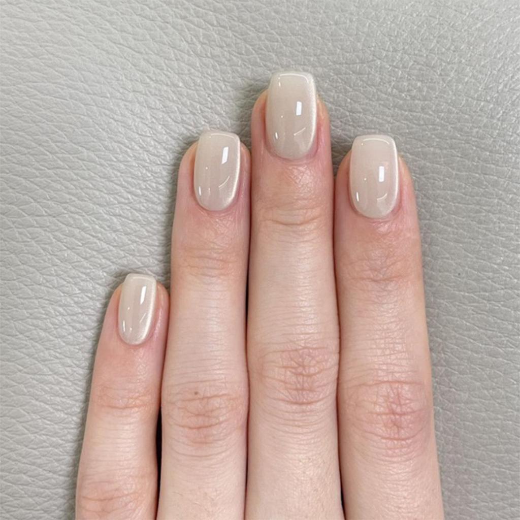 Cat Eye Wearable False Nails - Simple Whitening, Removable, High-End Nail Patches