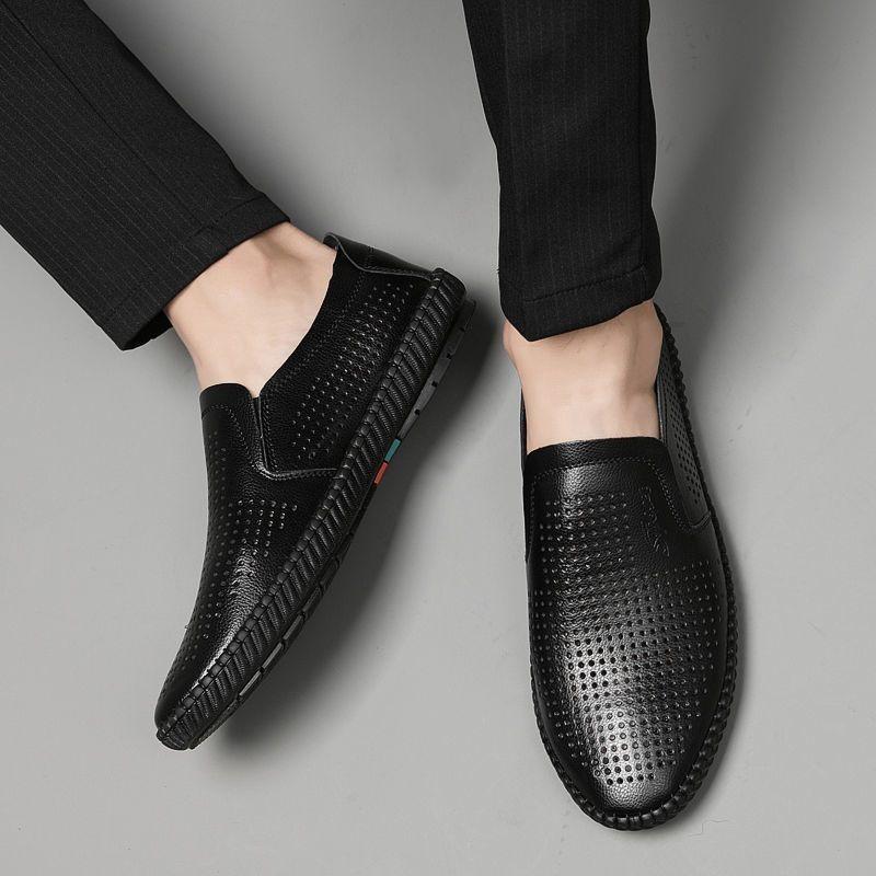 New Sandals Men's Summer Breathable Hollowed-out Sandals Cowhide Leather Soft-soled Leather Shoes Men