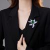 Winter New Korean Style Fashion Elegant Women's Luxury Brooch Pin Small Design Chrysanthemum Flower Brooch Pin