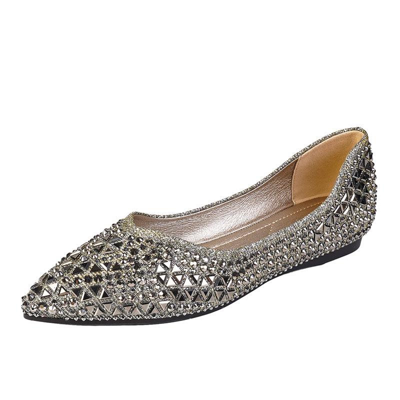 Flat single shoes women's pointed head 2025 new pearl shoes Doudou shoes one pedal shallow grandma shoes 301-1