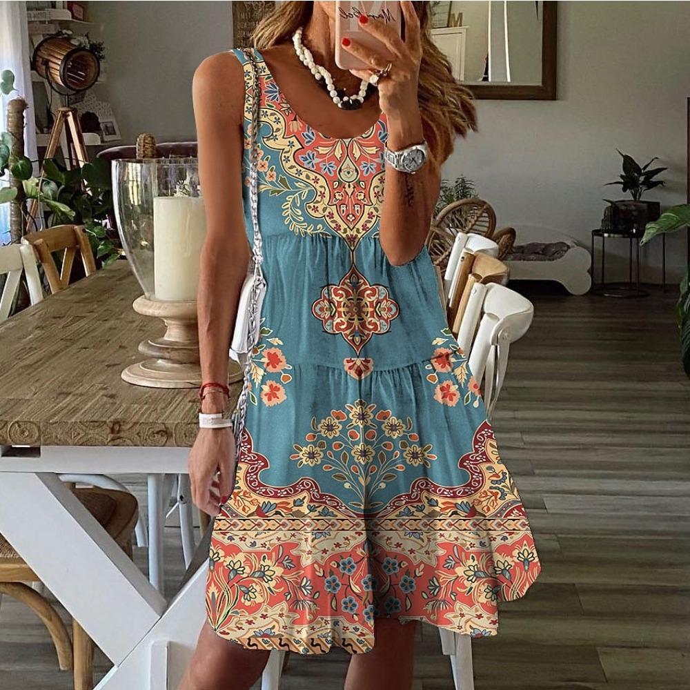 Damenkleid für den Strandurlaub-Stil