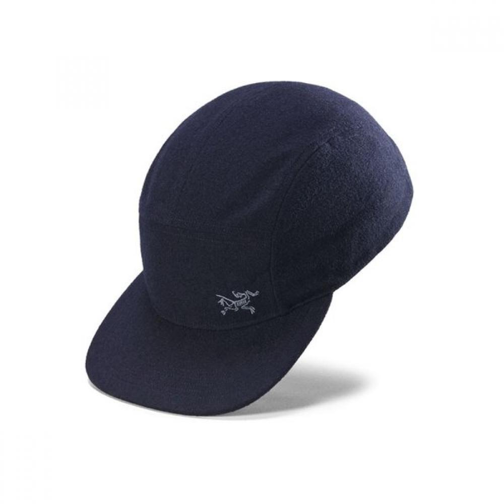 Arc Teryx Caladium 5 Panel Wool Cap Aeofux7194 Black Sapphire NA
