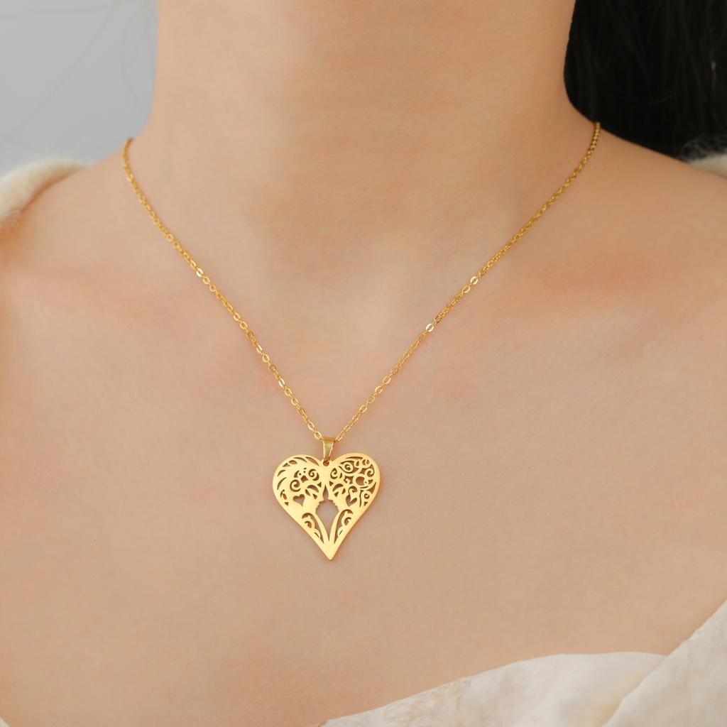 Love Heart Necklace Stainless Steel Jewelry for Men Women Head to Head Pendant Mom Choker Couple Valentine's Day Gifts 2026 New