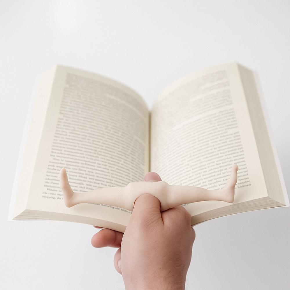 Reading Assistant Funny Thumb Bookmark Reusable Finger Ring Page Clip  Book Lovers