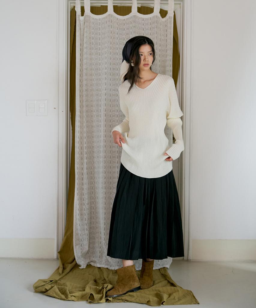 Poeteuseoul Line Ribbed Knit_Ivory