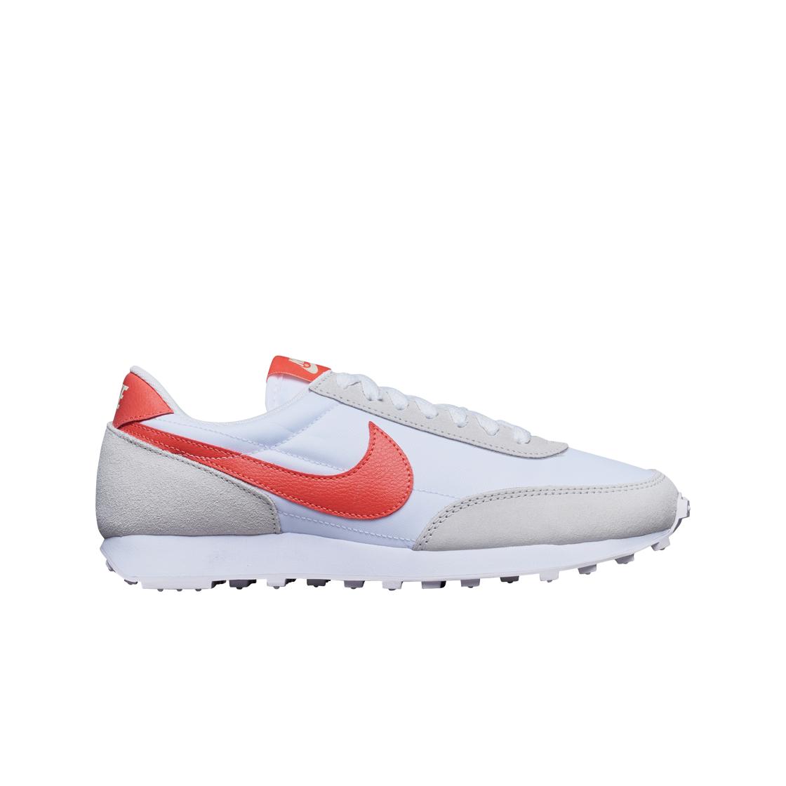 

Женские кроссовки Nike Daybreak White Magic Ember CK2351-108