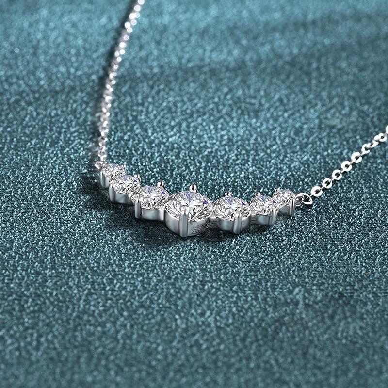 S925 Sterling Silver Moissanite Seven Princess Smile Necklace - Women's Fashion Versatile Pendant, Popular Style Silver Jewelry.