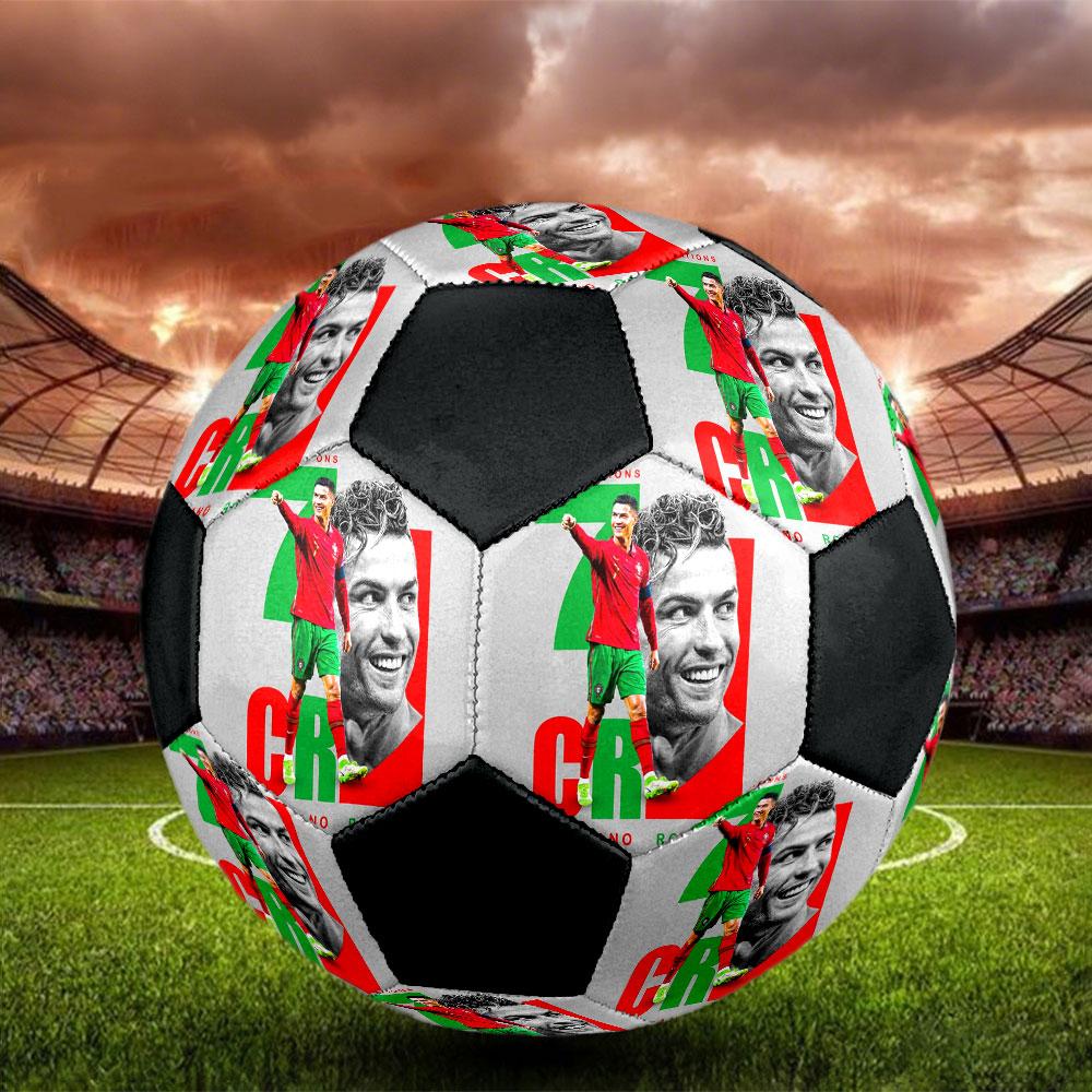 1 PZ Pallone da calcio Cristiano Ronaldo Flash taglia 5 Pallone da calcio indoor Praha Colorato Per tutte le età Cucito a macchina PVC Pronto per la competizione Resistente Alto rimbalzo
