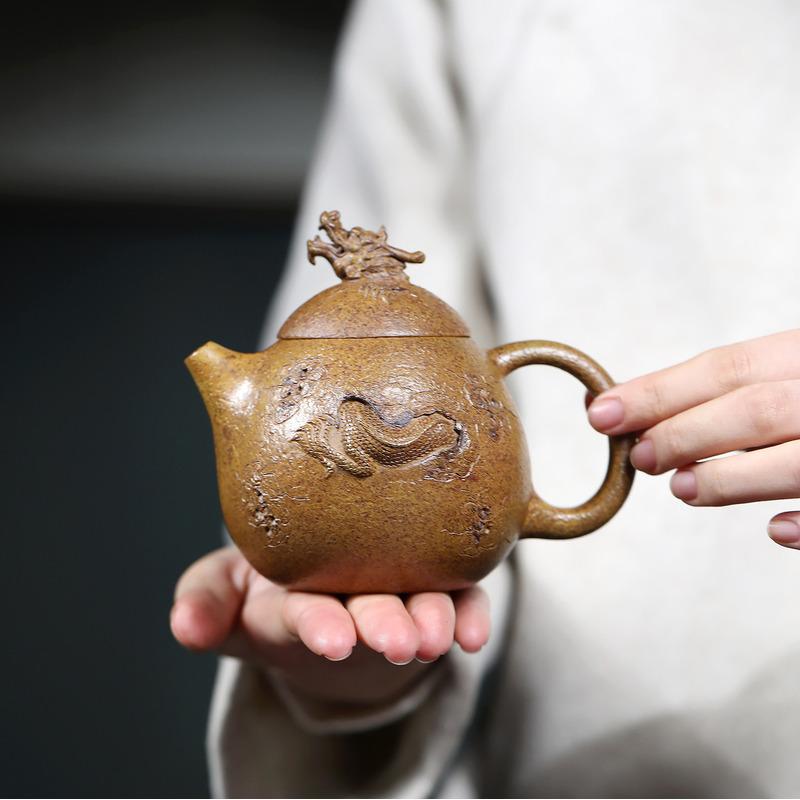 

290ml Yixing Purple Clay Teapots Handmade Dragon Pot Raw Ore Wood-fired Porcelain Mud Tea Brewing Kettle With Strainer Zisha