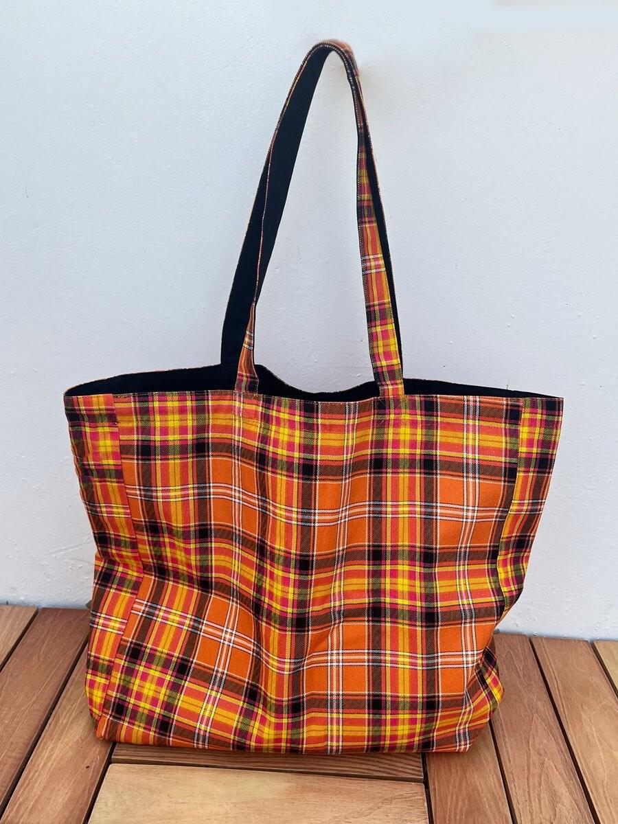 

Niche retro plaid orange tote bag portable commuter large capacity armpit bag high value fashion lightweight cloth bag оранжевый