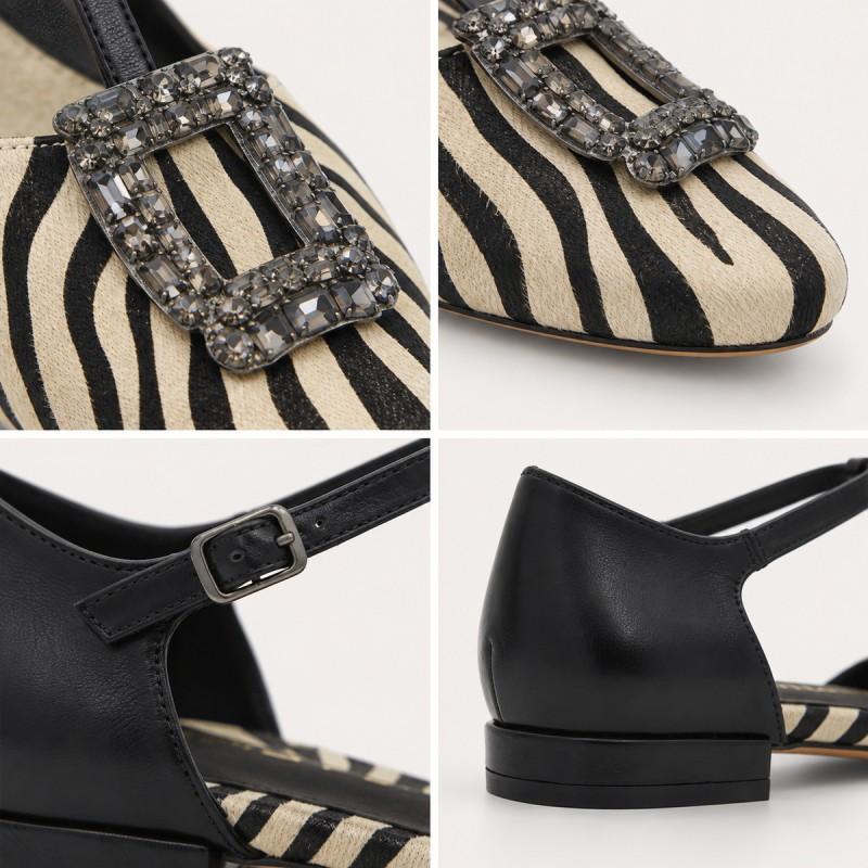 Zapato Mary Jane Negro Cebra Hebilla Joya Montevita 105466