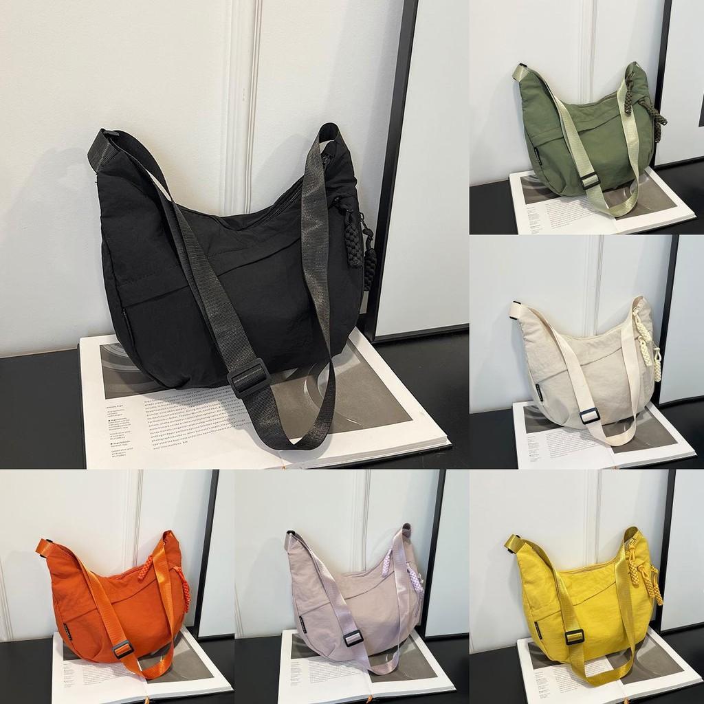 Tägliche Nylon-Reißverschluss-Wasserflasche mit Tasche für urbane Frauen