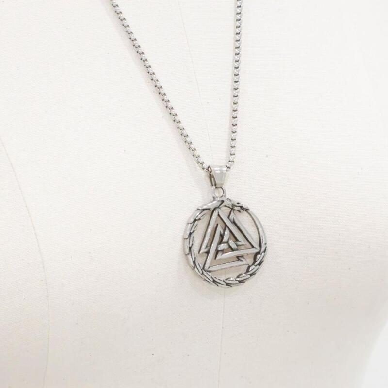 

Women s Fashion Space Look Chain Necklace A33346_Single Item