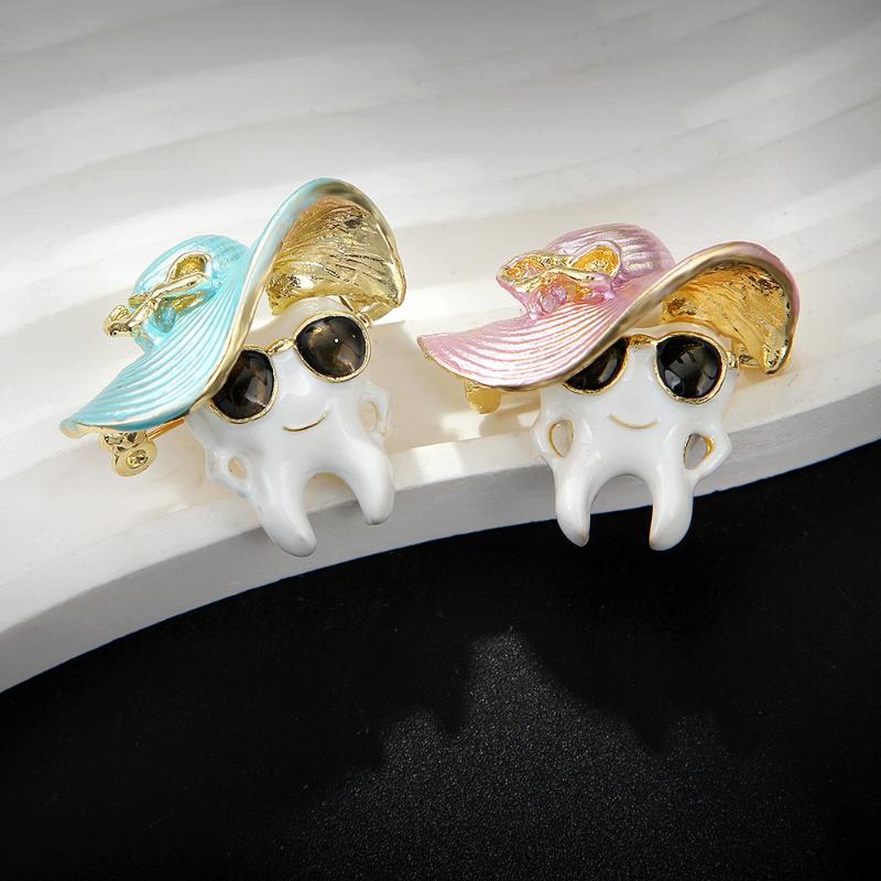 Cute Funny Enamel Tooth Hat Brooch Pin Lapel Badge Decoration For Women Coat Jewelry Accessries Gift