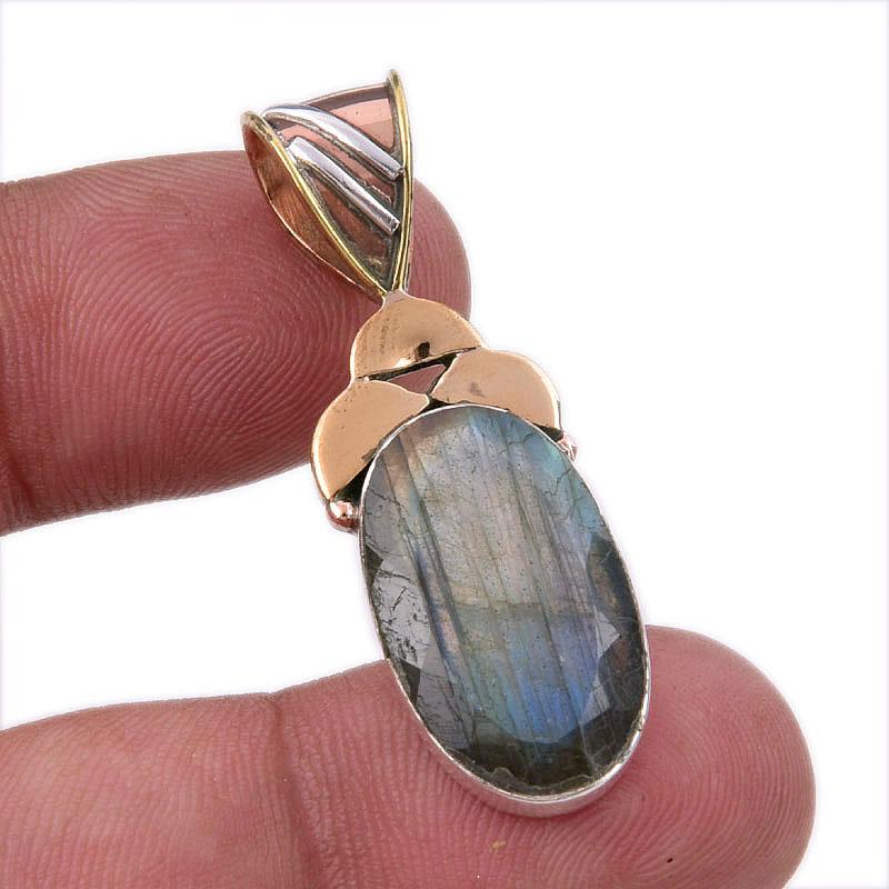 

Natural Labradorite 925 Solid Sterling Silver Jewelry TwoTone Pendant 1.50 d7p46
