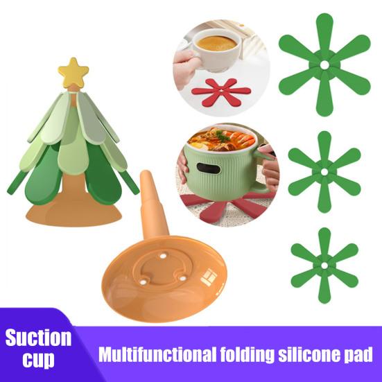 Christmas Tree Silicone Trivets Heat Resistant Pot Holders with Suction Base Festive Tabletop Ornaments Holiday Kitchen Decor