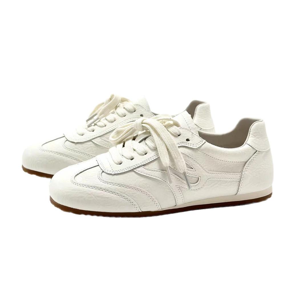 Retro round head casual board shoes women's autumn 2025 new fashionable versatile not tired feet light lace-up German training shoes