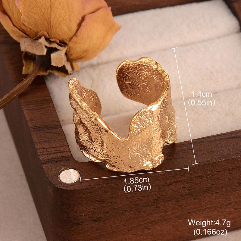 Retro simple geometric ring, high-end sense niche and versatile new twist winding opening ring